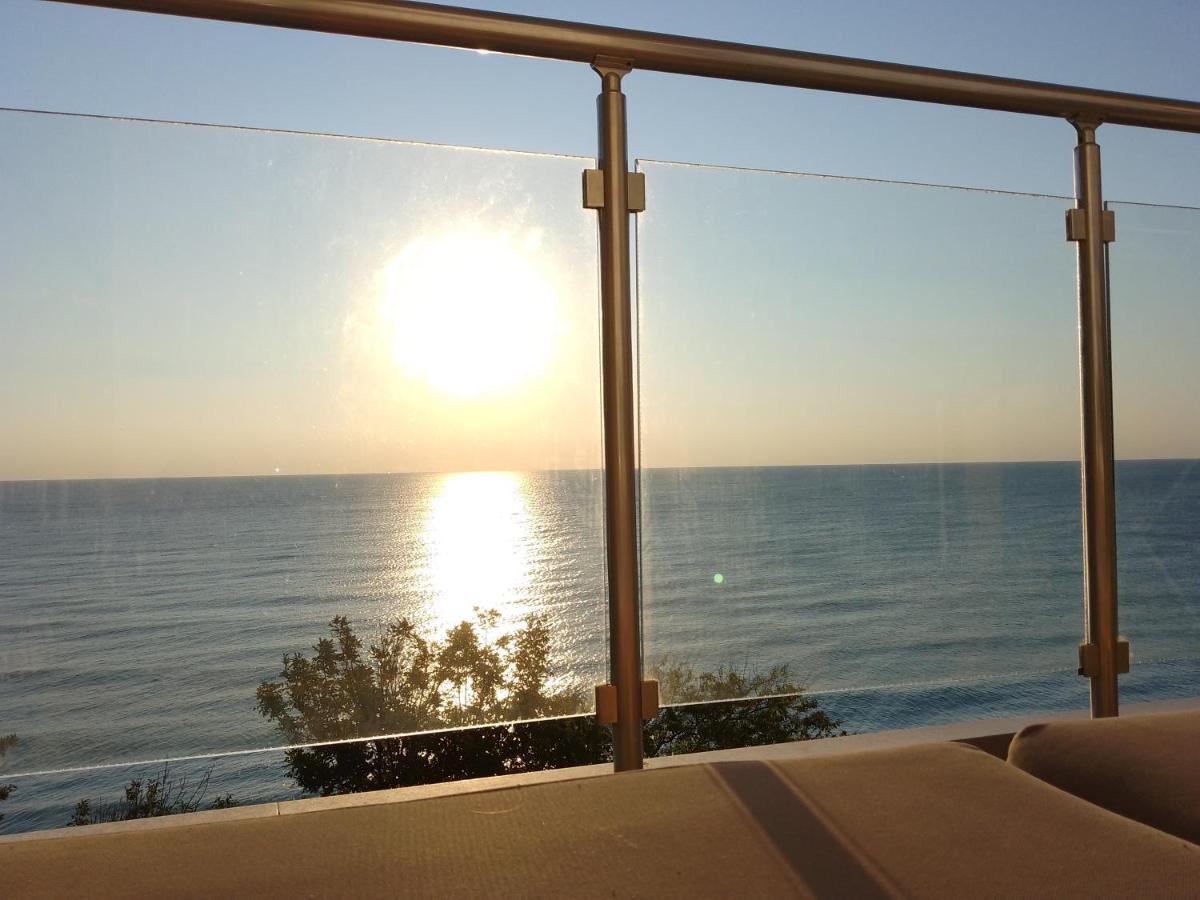 Silver Beach B16 بايالا المظهر الخارجي الصورة