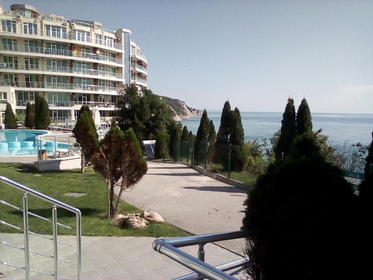 Silver Beach B16 بايالا المظهر الخارجي الصورة